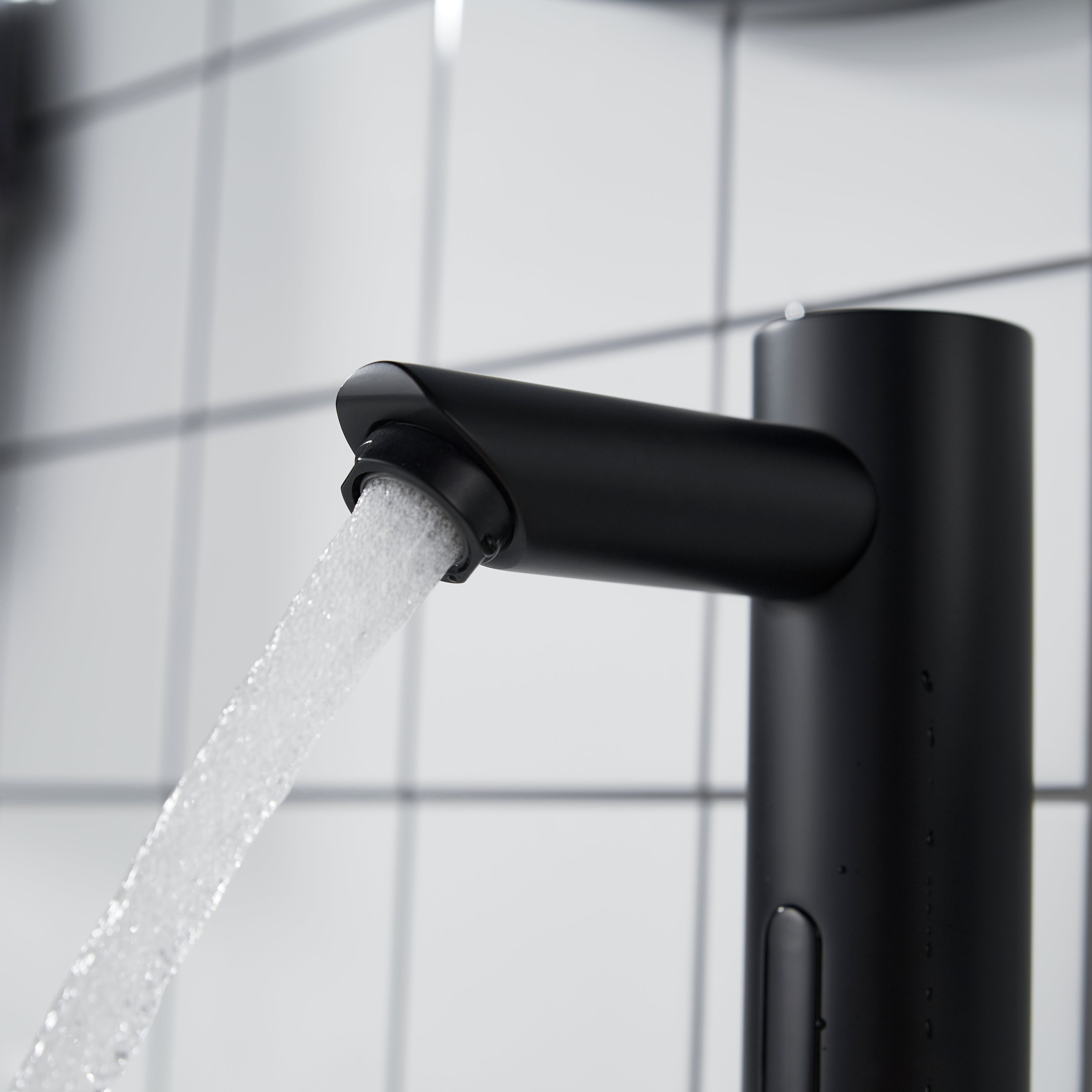 Forious Max Black Touchless Bathroom Sink Faucet
